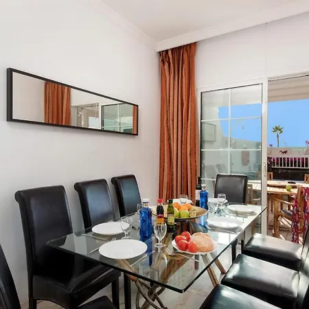 Villa Calma By Puerto del Carmen (Lanzarote)