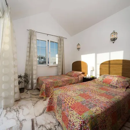 Calma By Πουέρτο Ντελ Κάρμεν